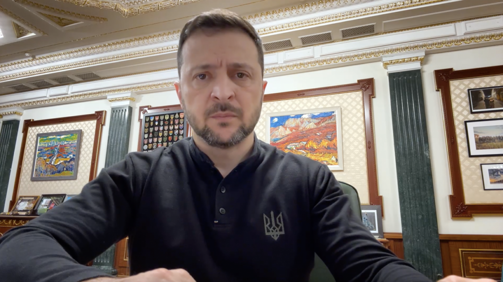 Зеленський призначив в ОП військового, щоб знати правду про фронт (ВІДЕО) 1