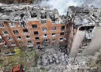Внаслідок удару по Кривому Рогу вже відомо про 7 постраждалих, зокрема, двох дітей, – Зеленський (ФОТО)