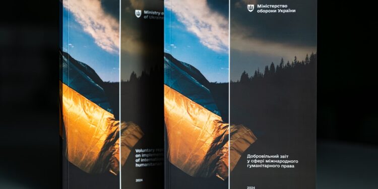 Доставка гумдопомоги дроном і виведення цивільних з-під обстрілів: Міноборони опублікувало Добровільний звіт у сфері міжнародного гуманітарного права