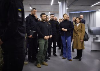 Зеленський показав прем’єрці Данії виробництво далекобійних дронів. Будемо вчитися”, – сказала вона (ФОТО, ВІДЕО)