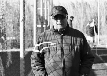 У Миколаєві помер відомий футболіст Владлен Науменко