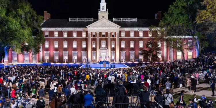 Камала Гарріс скасувала свій виступ перед виборцями