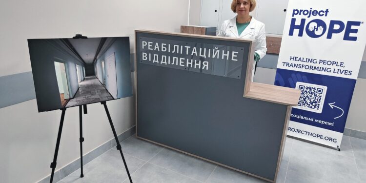 У миколаївській лікарні завдяки благодійникам відремонтували реабілітаційне відділення (ФОТО)