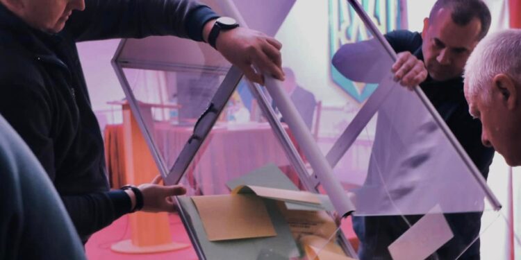 Кадрові зміни у Миколаївській облраді – 2 заступники у голови, 2 нові депутати від забороненої партії «Наш край»