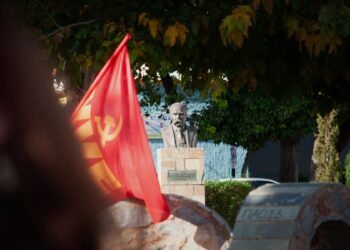 У Греції комуністи напали на українців на акції з ушанування жертв Голодомору – постраждав дипломат (ВІДЕО)