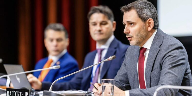 ПА НАТО закликала надати Україні ракети середньої дальности – наприклад, Томагавки