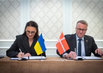 Україна та Данія домовилися про запровадження механізму fast-track для інвестицій