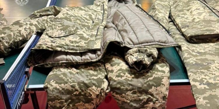 Оборудка на $10 млн. при закупівлі форми для ЗСУ у 2022 році – підозрюють колишніх радника з Міноборони та нардепа (ФОТО)