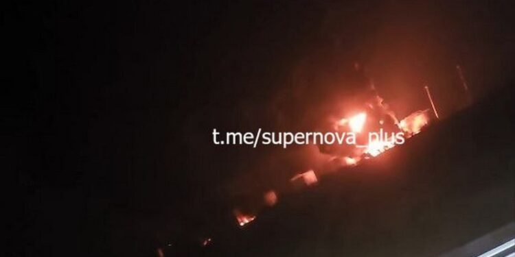 Наші дрони знову підпалили нафтобазу у Ростовській області – Генштаб підтвердив