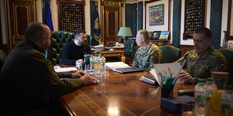 Є зрушення в постачаннях для фронту – і щодо артилерії від партнерів, і дронів українського виробництва, – Зеленський