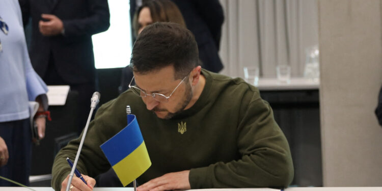  Як змінився Зеленський за 1000 днів війни. Красномовні ФОТО