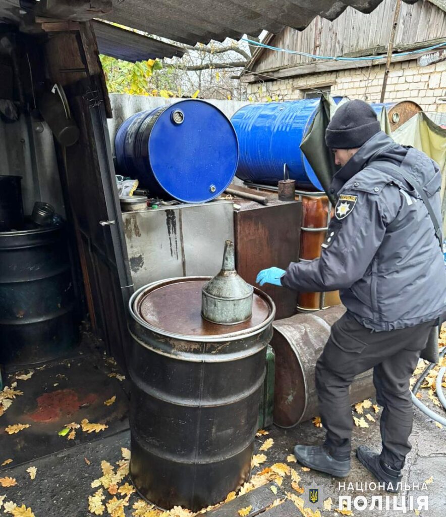 Замначальника депо «Миколаїв» налагодив «бізнес» - за кожну поїздку машиністи віддавали йому 4 тис.грн. або 100 л пального (ФОТО, ВІДЕО) 6