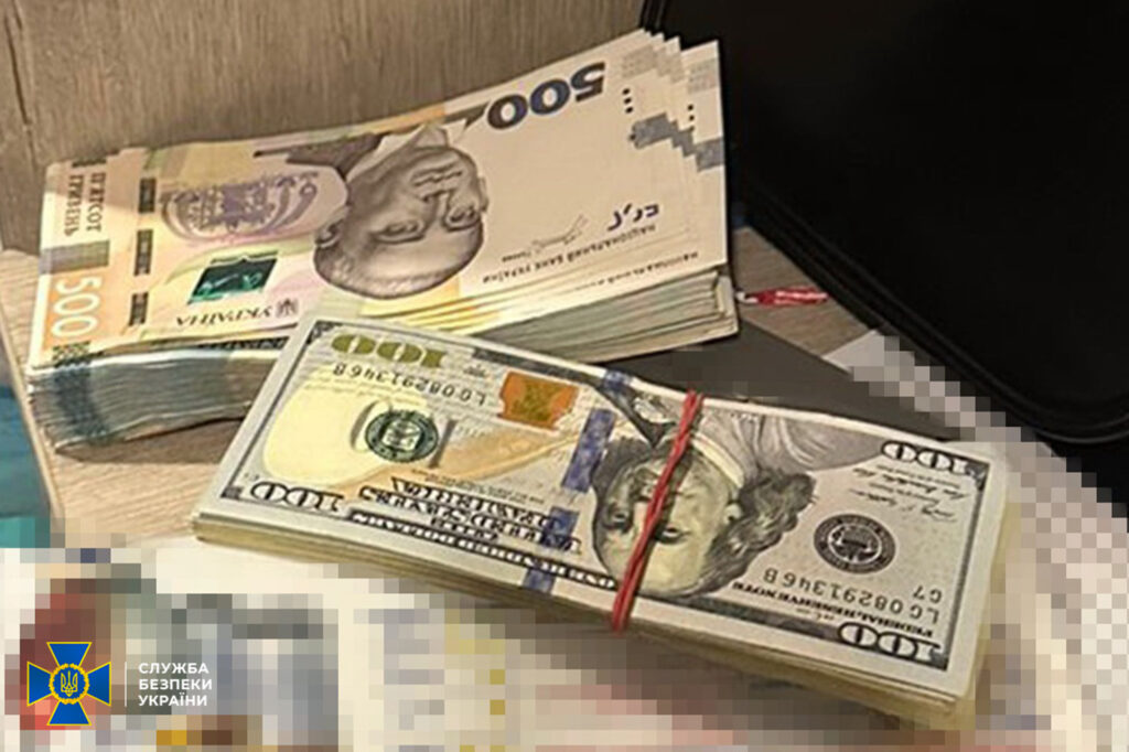 СБУ виявила нову схему для ухилянтів - до МСЕК і ВЛК долучився приватний виш (ФОТО) 16
