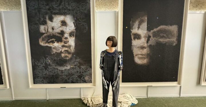 На аукціоні вперше продали картину, створену роботом