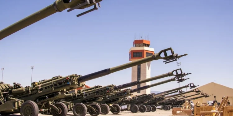 Британська компанія BAE Systems побудувала завод для виробництва гаубиць M777