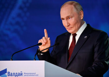 Нєт-нєт, но да – Путін привітав Трампа публічно