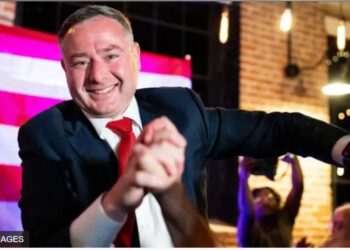 Он воно що. Імпічмент Трампу 2019-го ініціювали американські українці, які підслухали його розмову з Зеленським (ФОТО)