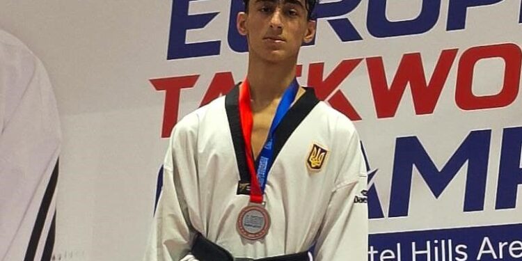 Миколаївський тхеквондист Самір Мірзоєв став віцечемпіоном Європи (ФОТО)