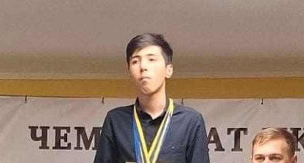 Миколаївський шашкіст Матвєй Колєсніков – абсолютний чемпіон України