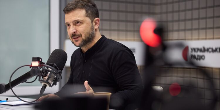 Про свої ракети і закінчення війни дипломатичним шляхом – повне інтервʼю Зеленського (ВІДЕО)