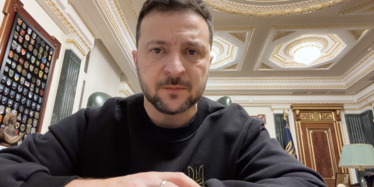 «Досягти надійного миру – це важке завдання, і цю вагу треба змогти витягти» – звернення Зеленського (ВІДЕО)