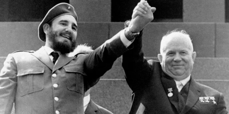 У США посилять вивчення комунізму в освітніх програмах – щоб молодь більше знала про злочини комуністів