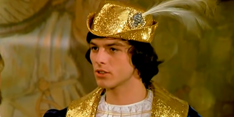 “Три горішки для Попелюшки”. Як зараз виглядає принц з улюбленої казки (ФОТО)