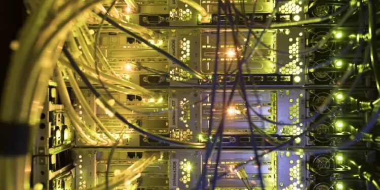 Швейцарія отримала перший комерційний квантовий комп’ютер