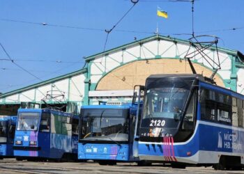 Від сьогодні у Миколаєві відновлено рух трамваїв та тролейбусів