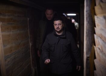 Зеленський сьогодні з військовими на Запоріжжі (ФОТО, ВІДЕО)