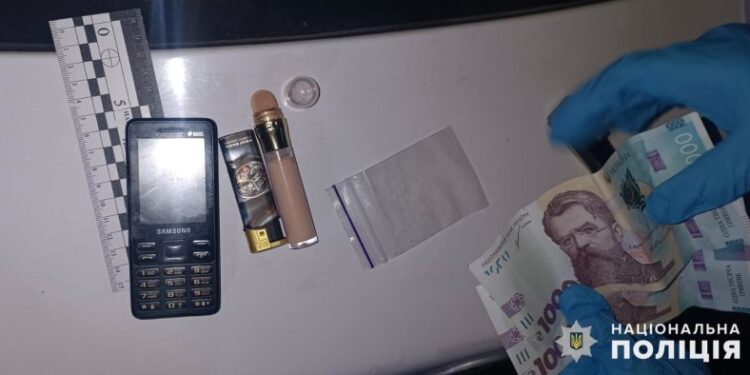 На Миколаївщині затримали жінку, яка збувала психотропи