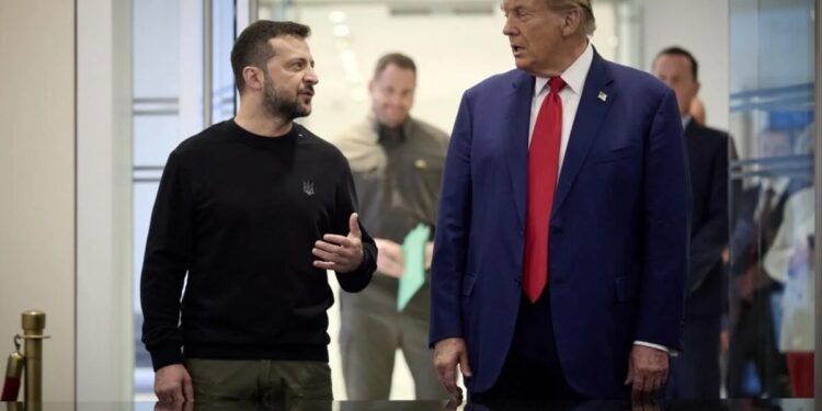 Зеленський пристосовується до Трампа, демонструючи готовність до переговорів з путіним, – Politico