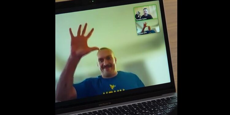 Зеленський побажав Усику перемоги і попросив не сильно бити Ф’юрі – щоб Storm Shadow не відібрали (ВІДЕО)