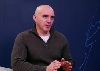 Понад 2 тисячі дронів та 20 автівок – що Миколаїв передавав ЗСУ у 2024 році