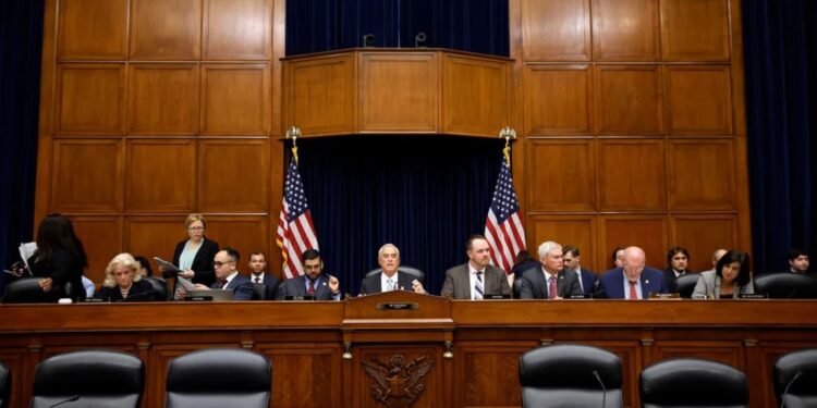 Не без політики. У США опублікували остаточний звіт про походження Covid-19 і протистояння пандемії