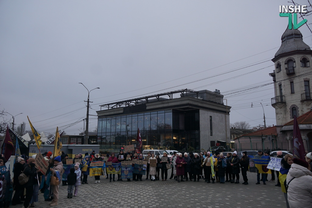 «Ми – голоси полонених» - у Миколаєві пройшла акція-нагадування (ФОТО, ВІДЕО) 2