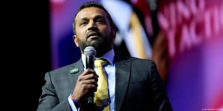 Трамп визначився – новим головою ФБР стане ультраправий Кеш Пател, який є критиком ФБР і конспірологом