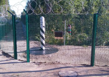 На наземній частині східного кордону Естонії збудовано 80% огорожі