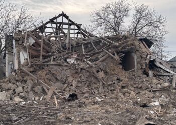 Наслідки російського ракетного удару по Вознесенську на Миколаївщині – розповіді очевидців (ФОТО)