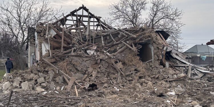 Наслідки російського ракетного удару по Вознесенську на Миколаївщині – розповіді очевидців (ФОТО)