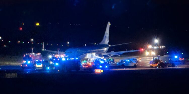 Такий день – ще 2 жорсткі посадки пасажирських літаків за сьогодні, тепер в Канаді і Норвегії (ФОТО, ВІДЕО)