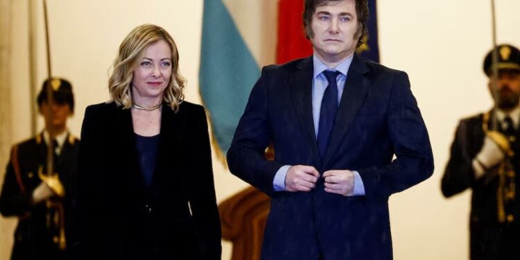 Президенту Аргентини Мілею надали громадянство Італії. Був скандал (ФОТО)