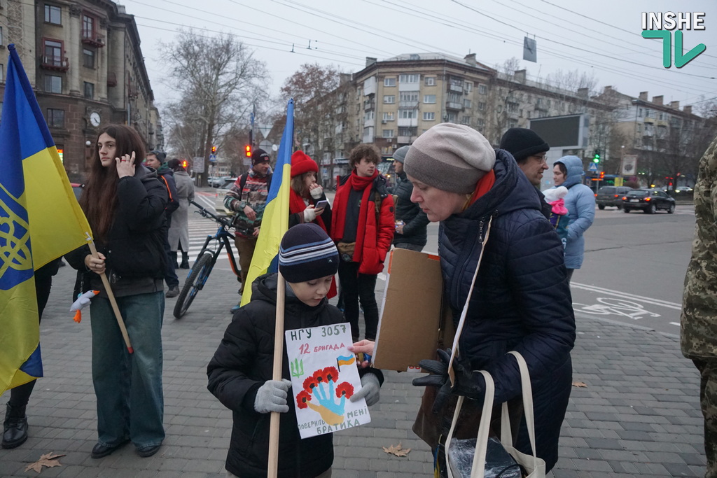 «Ми – голоси полонених» - у Миколаєві пройшла акція-нагадування (ФОТО, ВІДЕО) 4