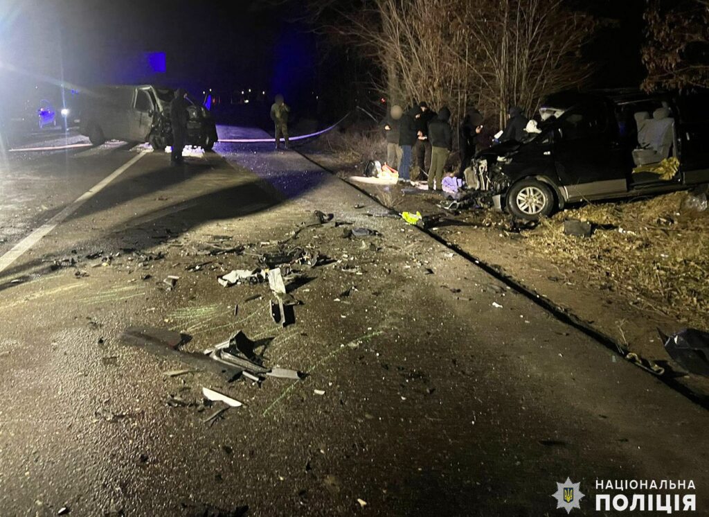 У ДТП у Південноукраїнську двоє людей загинуло, ще двоє травмовані – один з водіїв був п’яним (ФОТО) 6