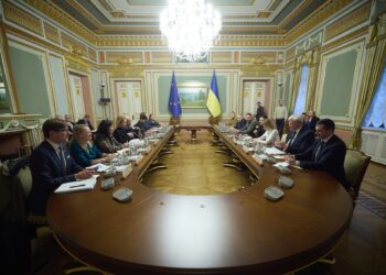 Ми ніколи не визнаємо окупації, – Зеленський зустрівся з президентом ЄвроРади Антоніу Коштою (ФОТО, ВІДЕО)