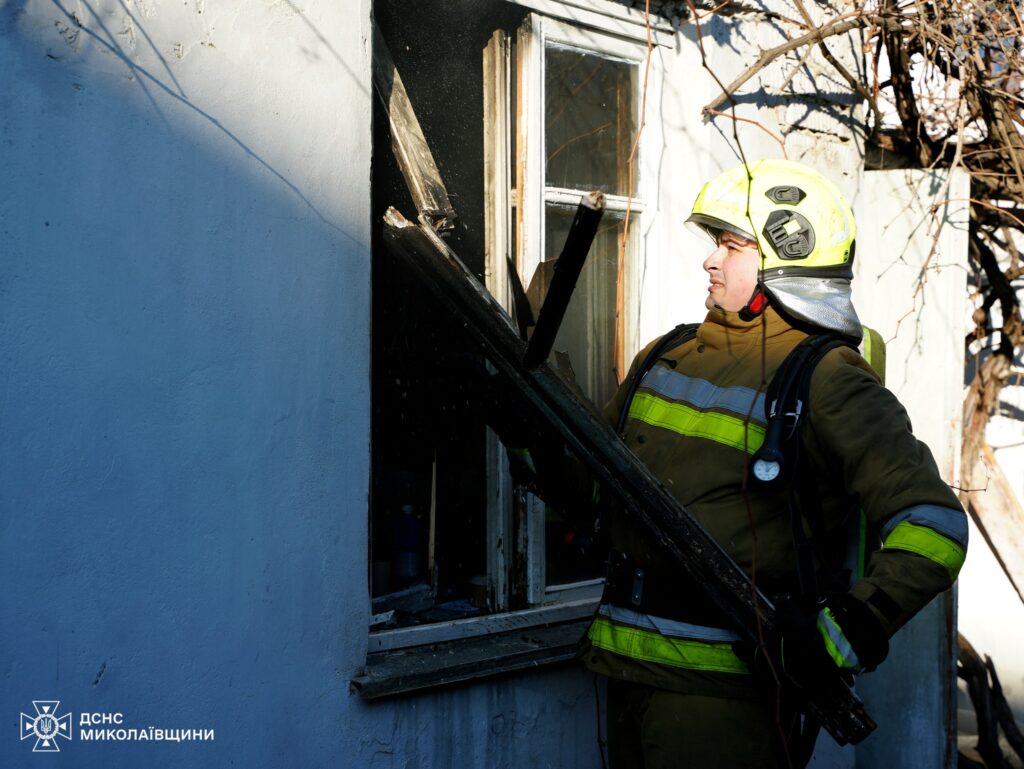 У Миколаєві зранку на пожежі загинув 42-річний чоловік (ФОТО) 10