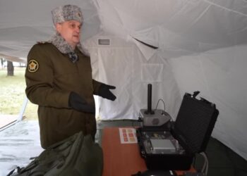 Білоруси заявили, що Маск вже хвилюється, бо вони створили свій Starlink – “Куліса”. Що це насправді (ФОТО)