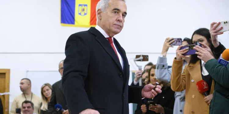 Президентські вибори в Румунії – тест нової технології виведення лузера в лідери. Звідки ноги ростуть?