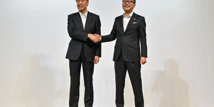 Honda і Nissan оголосили про початок возз’єднання у спільний холдинг