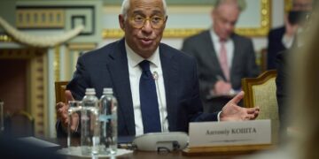 Ми ніколи не визнаємо окупації, – Зеленський зустрівся з президентом ЄвроРади Антоніу Коштою (ФОТО, ВІДЕО)